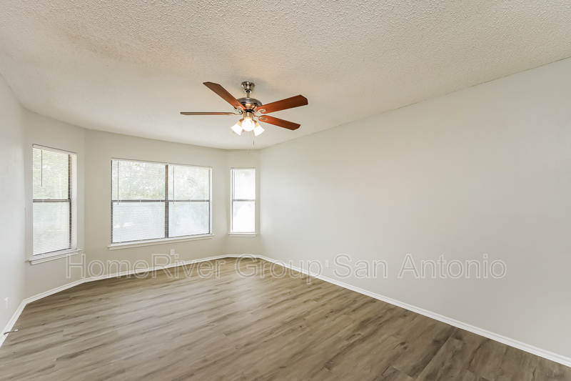 Building Photo - 8714 Ridge Mile Dr
