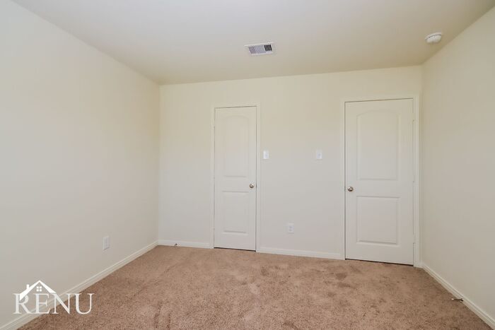 Building Photo - 25477 Black Spruce Dr