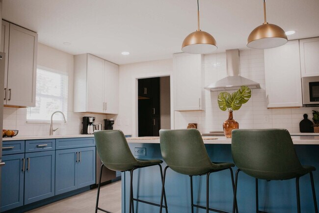 Building Photo - 1608 80th St NW