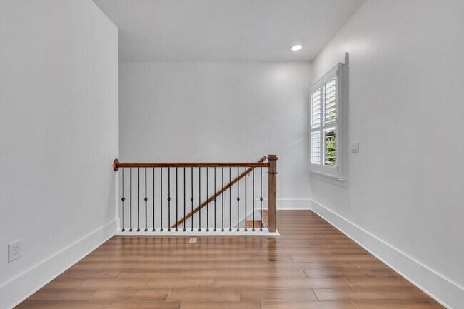 Building Photo - Beautifully maintained and move-in ready, this stunning mostly one-level all-brick home