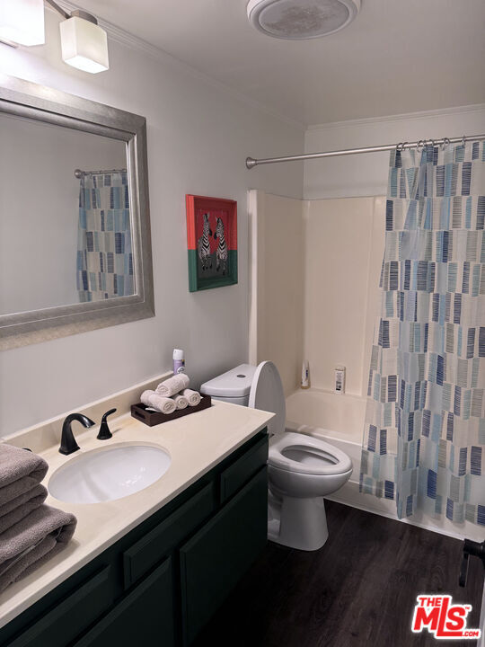 Building Photo - 234 N Kenwood St