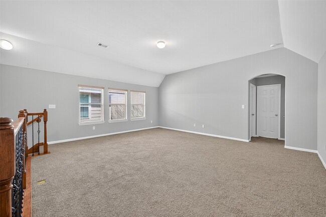 Building Photo - 20718 Bandrock Terrace