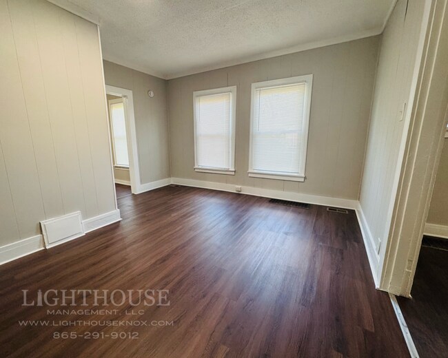 Building Photo - 2815 Tarleton Ave