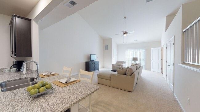 Building Photo - A4X | 1 Bed 1.5 Bath | 1119 sf | $1735 - $1995 | 6 to 15 month lease terms