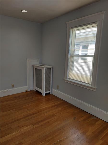 Building Photo - 547 Gallivan Blvd