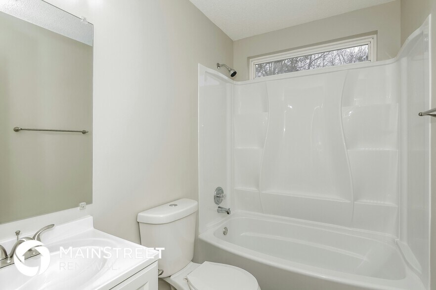 Building Photo - 9231 Atlas Cedar Dr