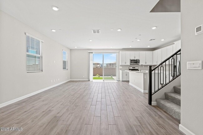 Building Photo - 21047 N 58th Way