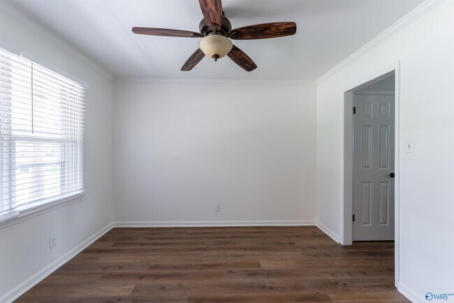 Building Photo - 7513 SW Clubfield Dr