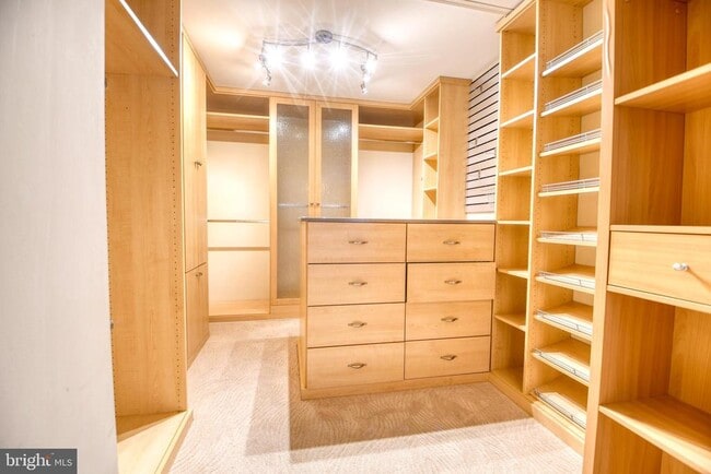 Building Photo - 800 Baltimore Annapolis Blvd