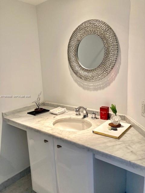 Building Photo - 9401 Collins Ave