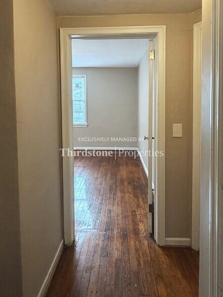 Building Photo - 2660 Gale Ct