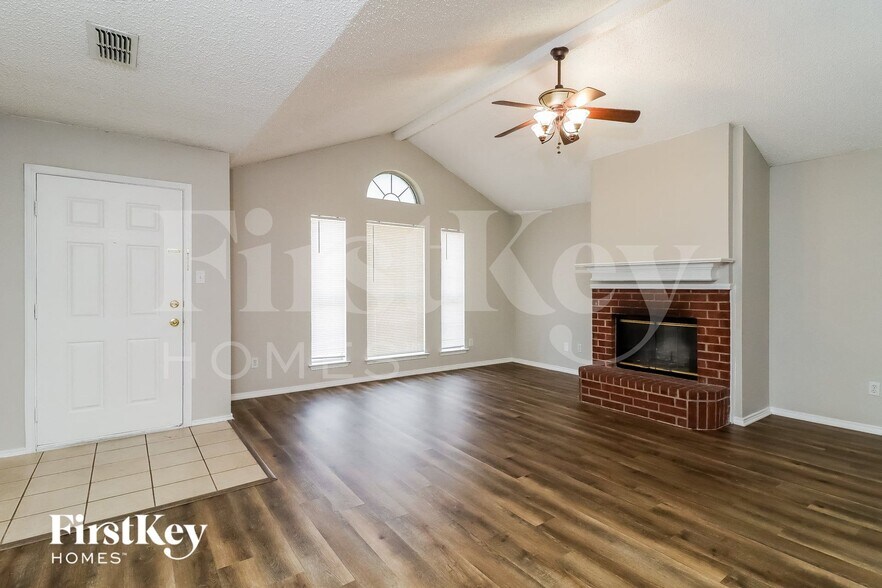 Building Photo - 7213 Ashbourne Way