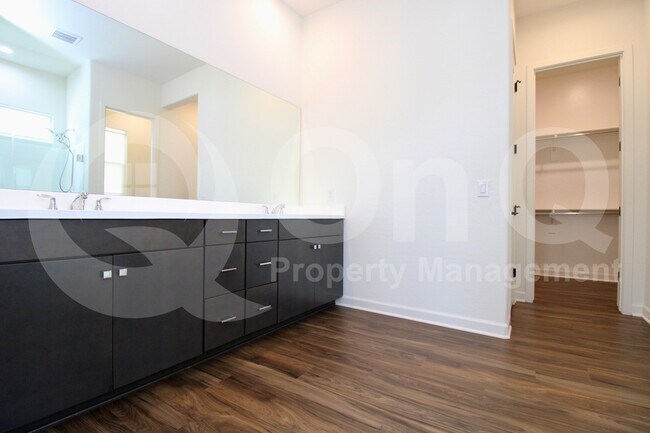 Building Photo - 3893 W Brass Ln