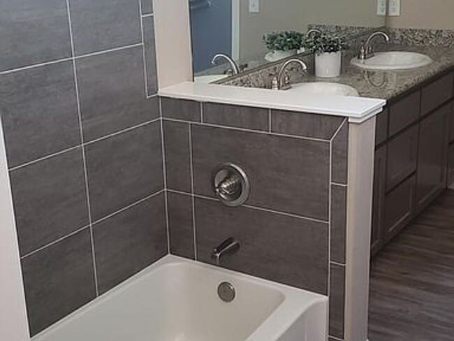 Building Photo - Beautiful newer home