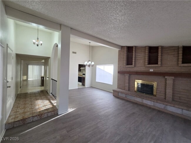 Building Photo - 3214 Anacapa Way