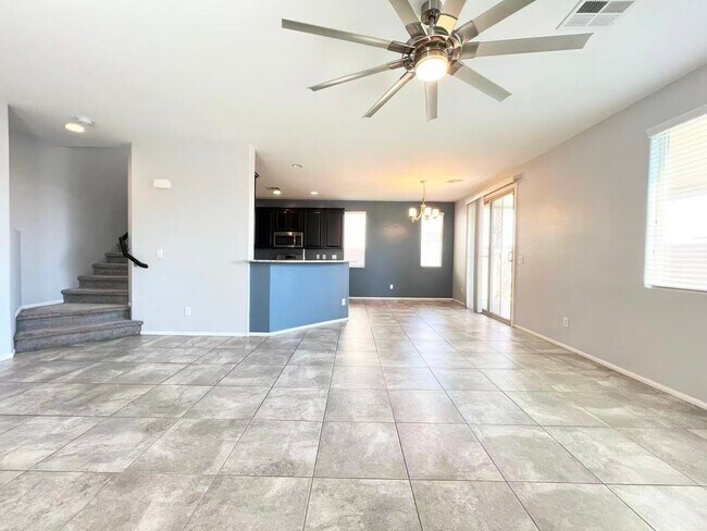 Building Photo - 930 Safe Sapphire Way