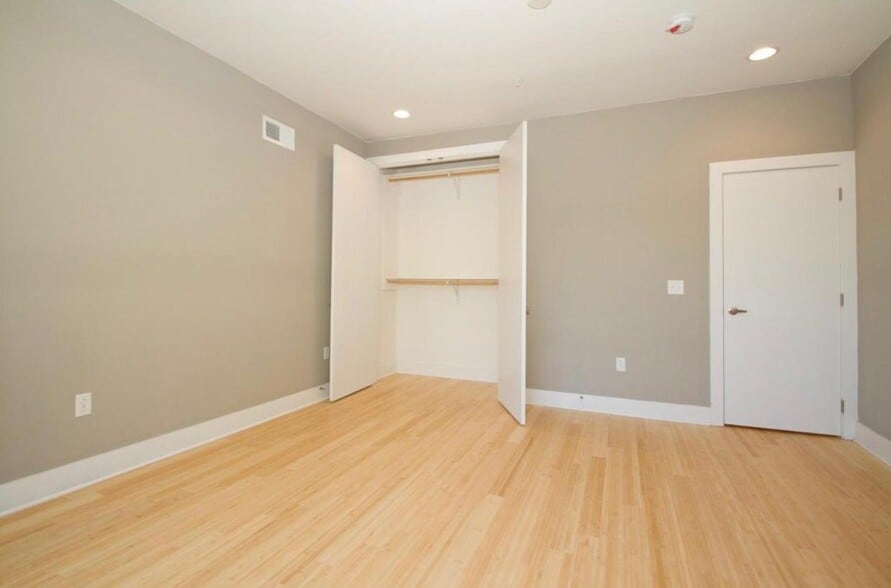 East Bedroom - 919 N 5th St