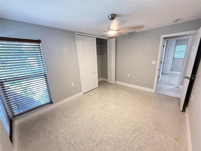 Building Photo - 1634 Sheffield Dr