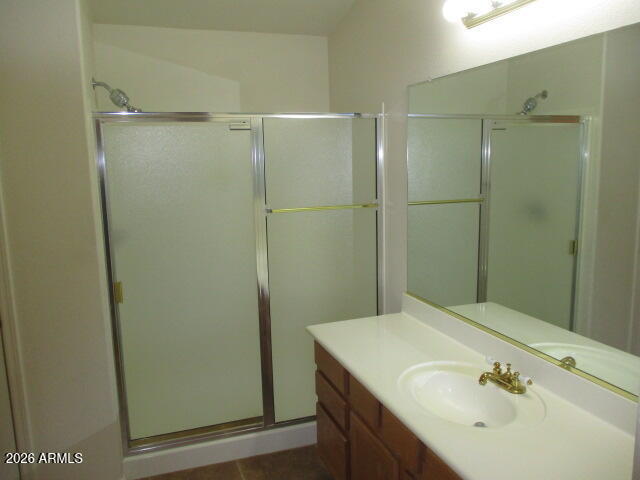 Building Photo - 694 E Saddle Way