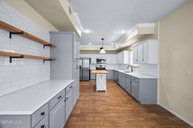 Building Photo - 6384 Franklin Gate Dr