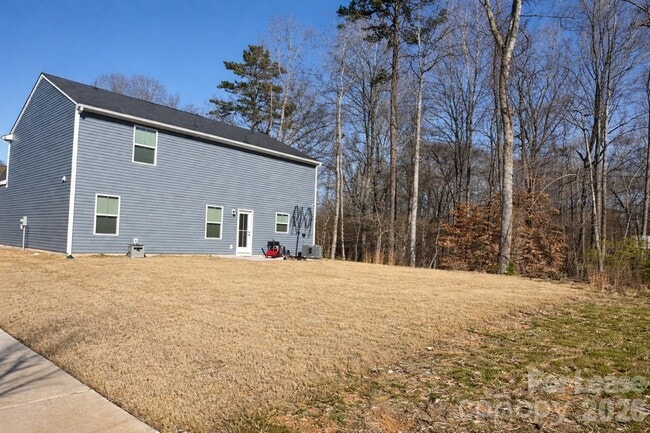 Building Photo - 6006 Silverwing Dr