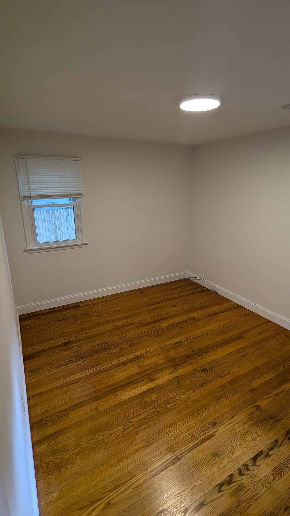 Building Photo - 1220 N Cedar Crest Blvd