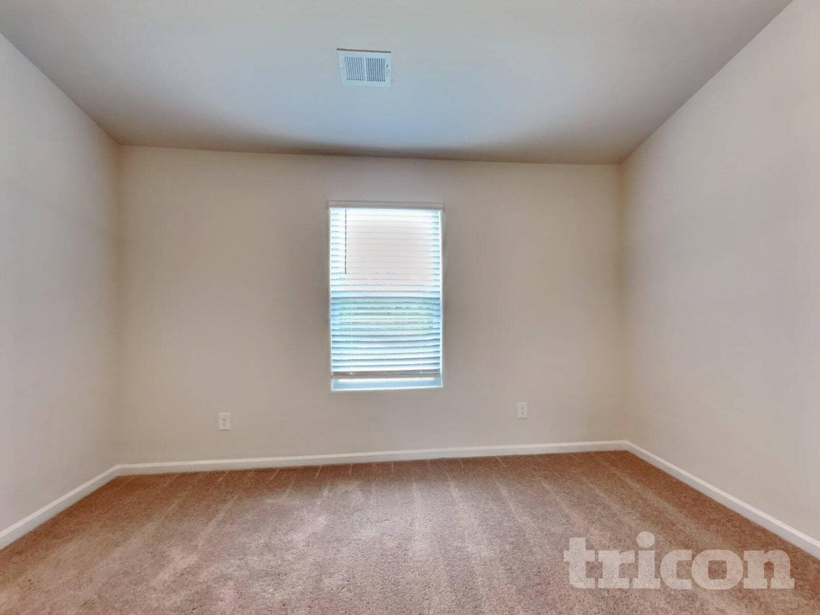 Building Photo - 14 Ivy Bank Dr