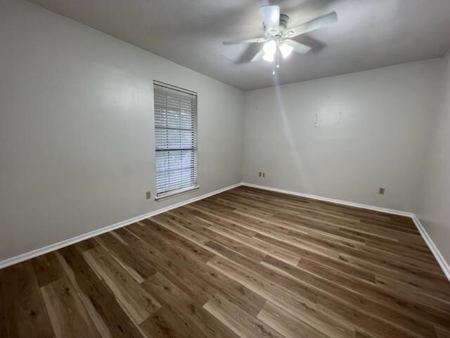 Building Photo - 200 Martingale