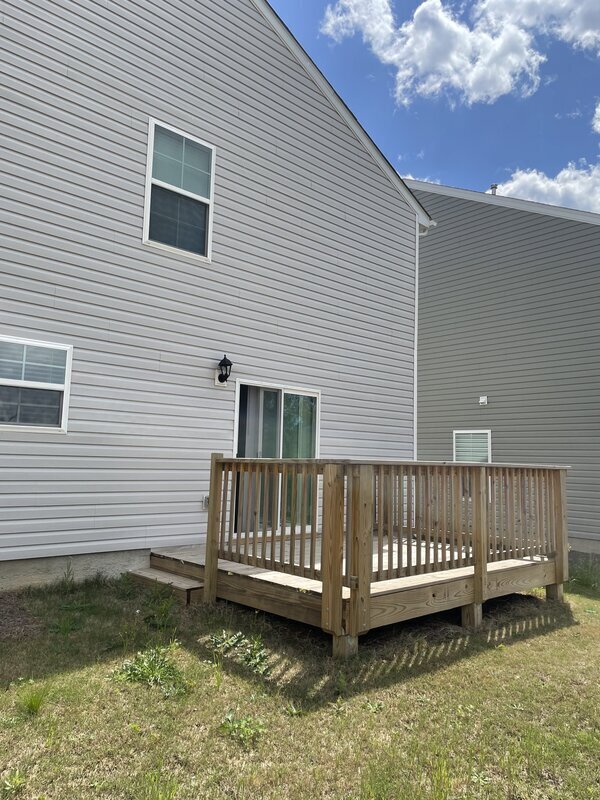 Building Photo - 440 Delahays Rd