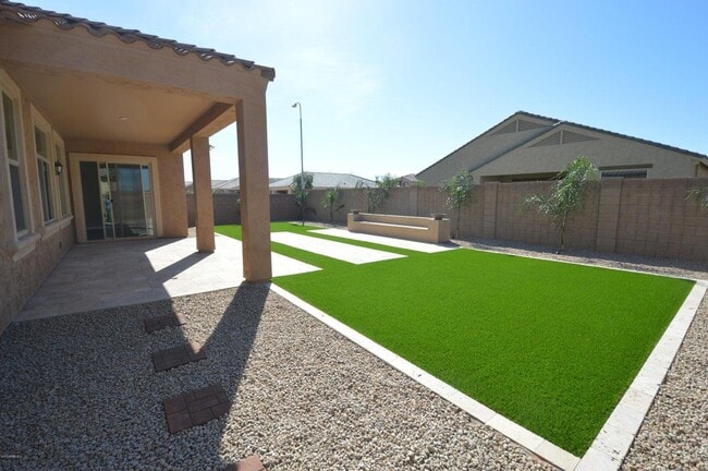 Building Photo - 151 E Havasu Pl