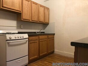 Building Photo - 1810 Commonwealth Ave