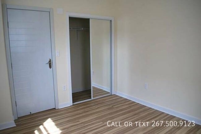 Building Photo - 243 S 49th St