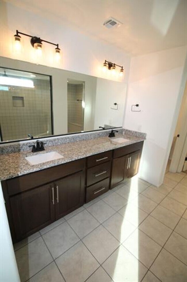 Building Photo - STUNNING 4-Bedroom + Den Home in Gladden Farms!!!!! SOLAR PANELS!!!