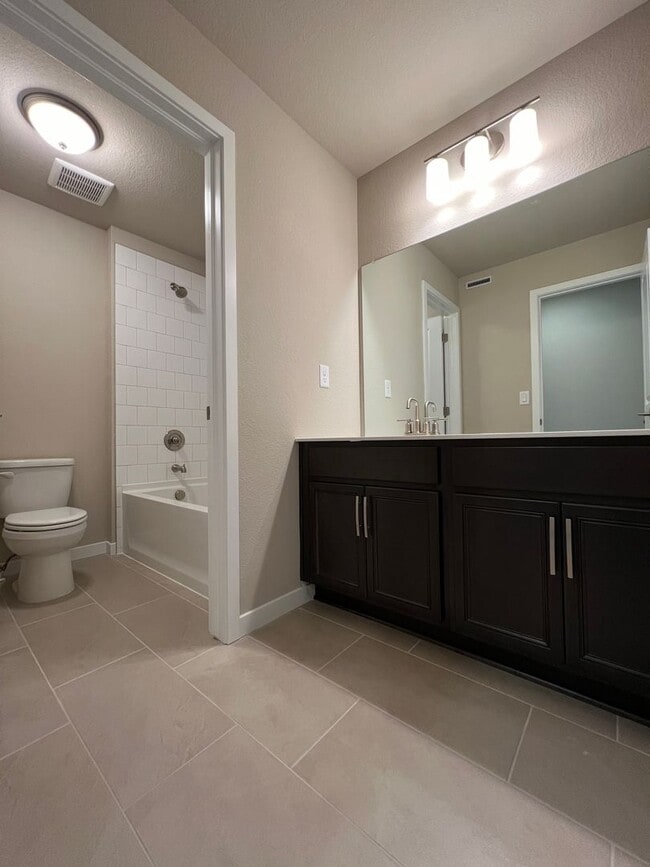 Building Photo - Brand New Townhome with fine finishes ready for you to enjoy. Great views!