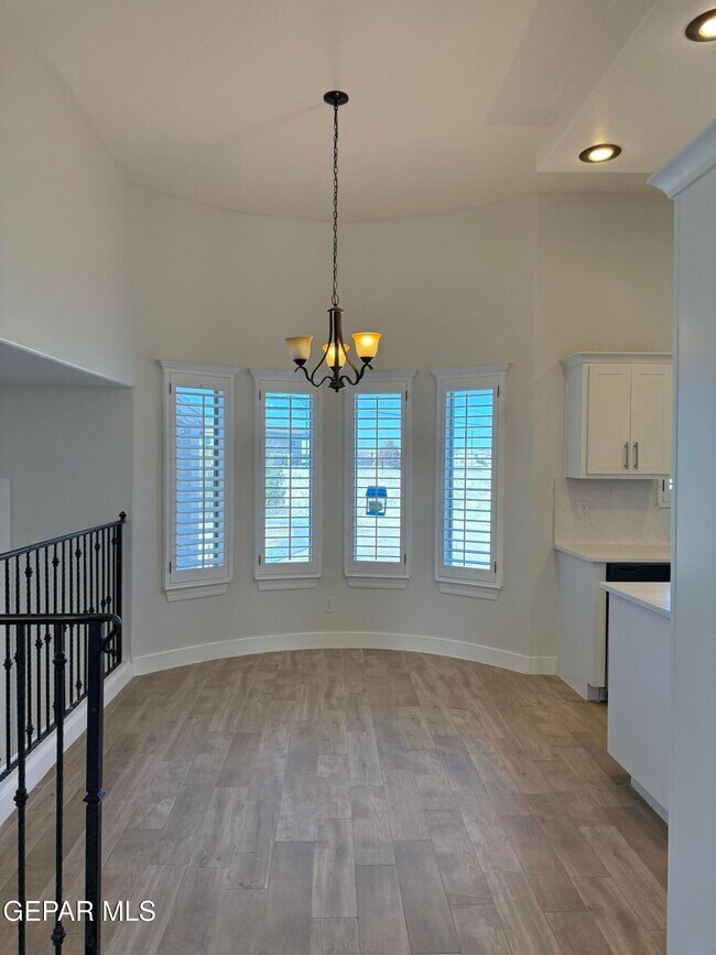 Building Photo - 3045 Woodhead