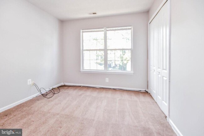 Building Photo - 4529 Running Deer Way