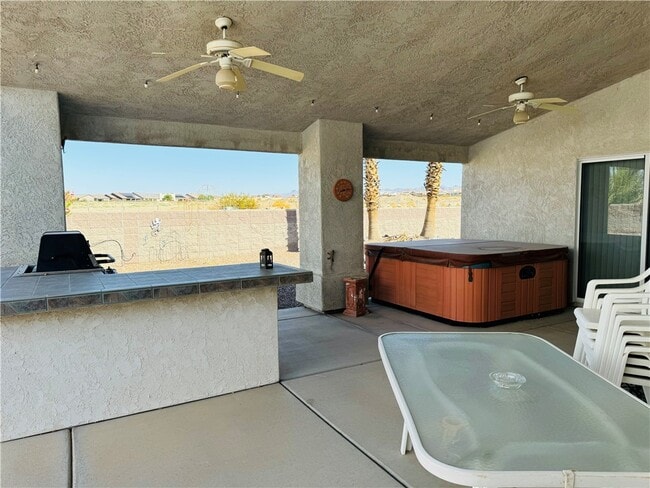 Building Photo - 2057 Sandtrap Ln