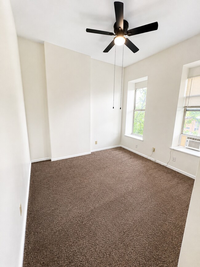 Building Photo - 4417 Strodtman Pl