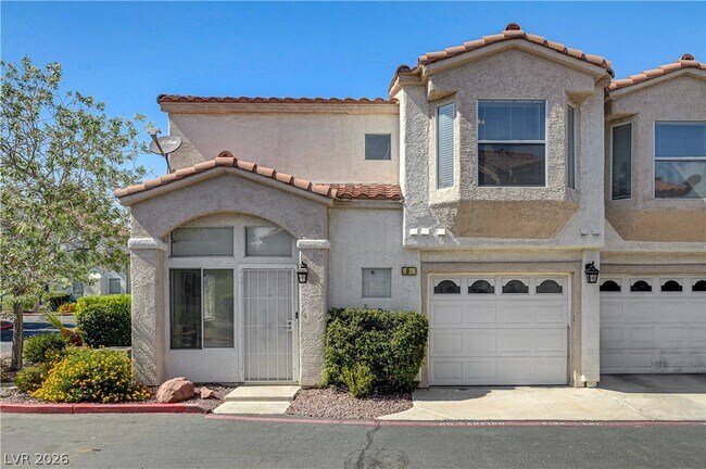 Building Photo - 4040 Castle Cove Dr