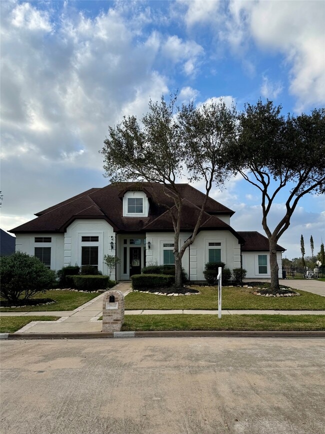 Building Photo - 1902 Sparrows Ridge