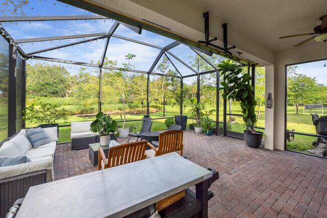 Building Photo - 3263 Dunning Dr