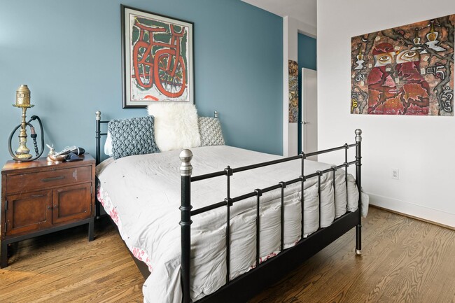 Building Photo - 1111 W St NW