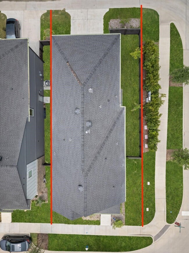 Building Photo - 15159 Parkland Canyon Dr