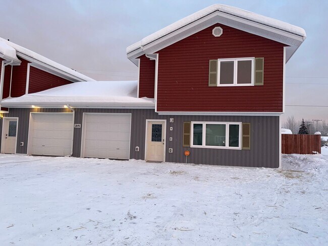 Building Photo - War Eagle Ct. (2690)