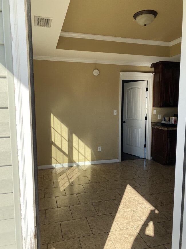 Building Photo - 26 Mill Pond Pl