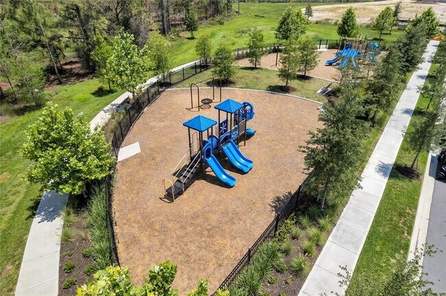 Building Photo - 11150 Sound Shr Dr