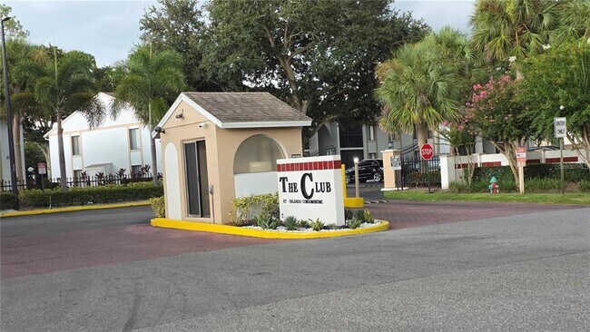 Building Photo - 8215 Sun Spring Cir