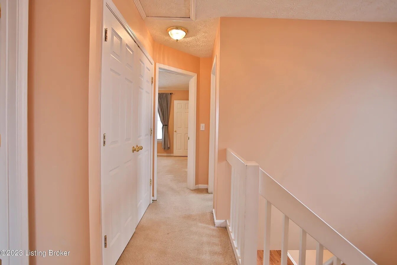 Foyer - 6736 Arbor Creek Dr
