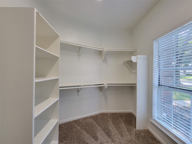 Building Photo - 31406 Capella Cir