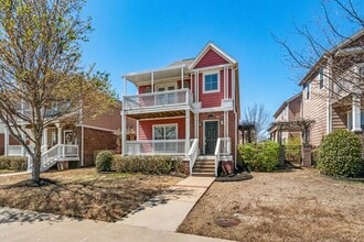 Building Photo - Beautiful Two-Story House.